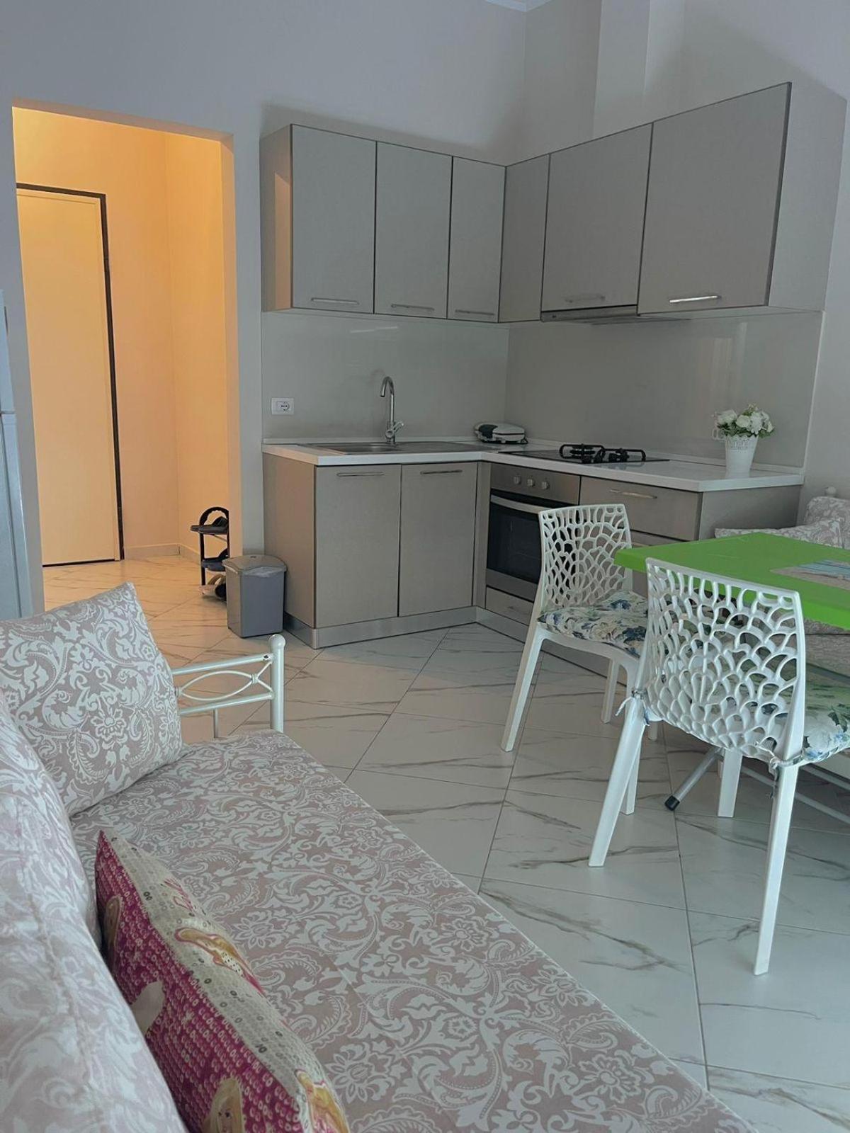 Apartment Ave Vlore